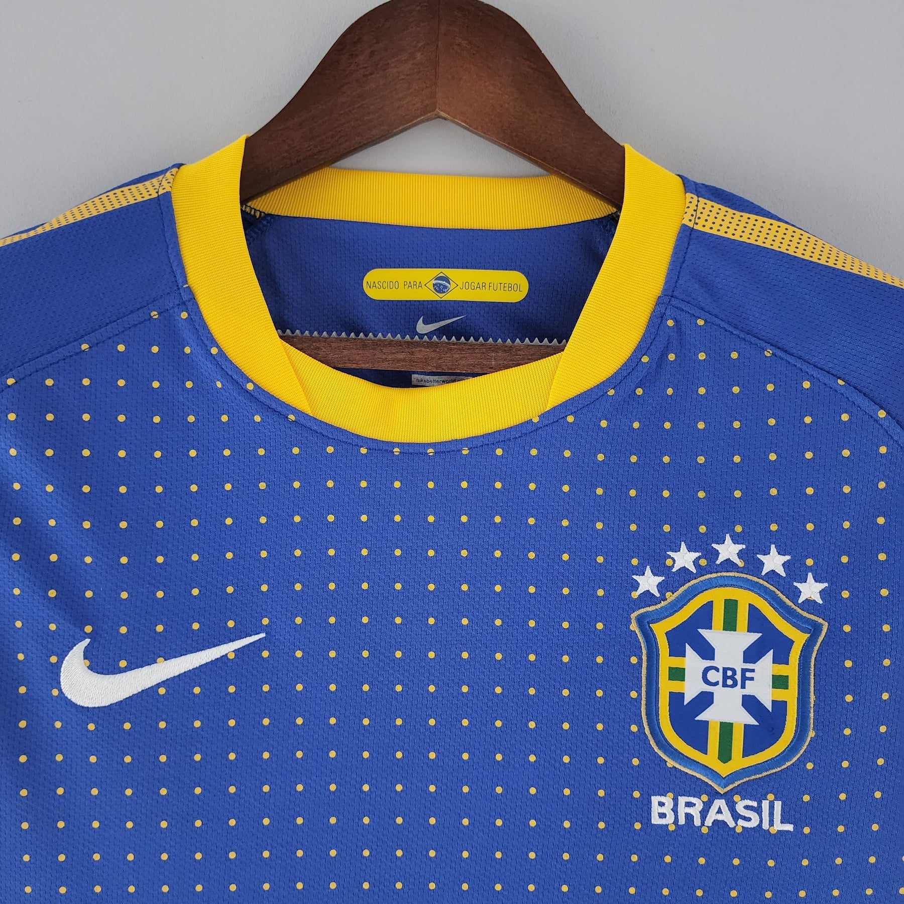 CAMISA RETRÔ BRASIL AWAY 2010