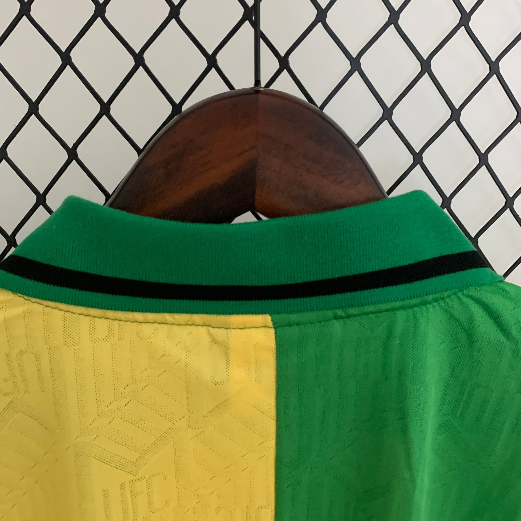 CAMISA RETRÔ MANCHESTER UNITED THIRD MANGA LONGA 92/94