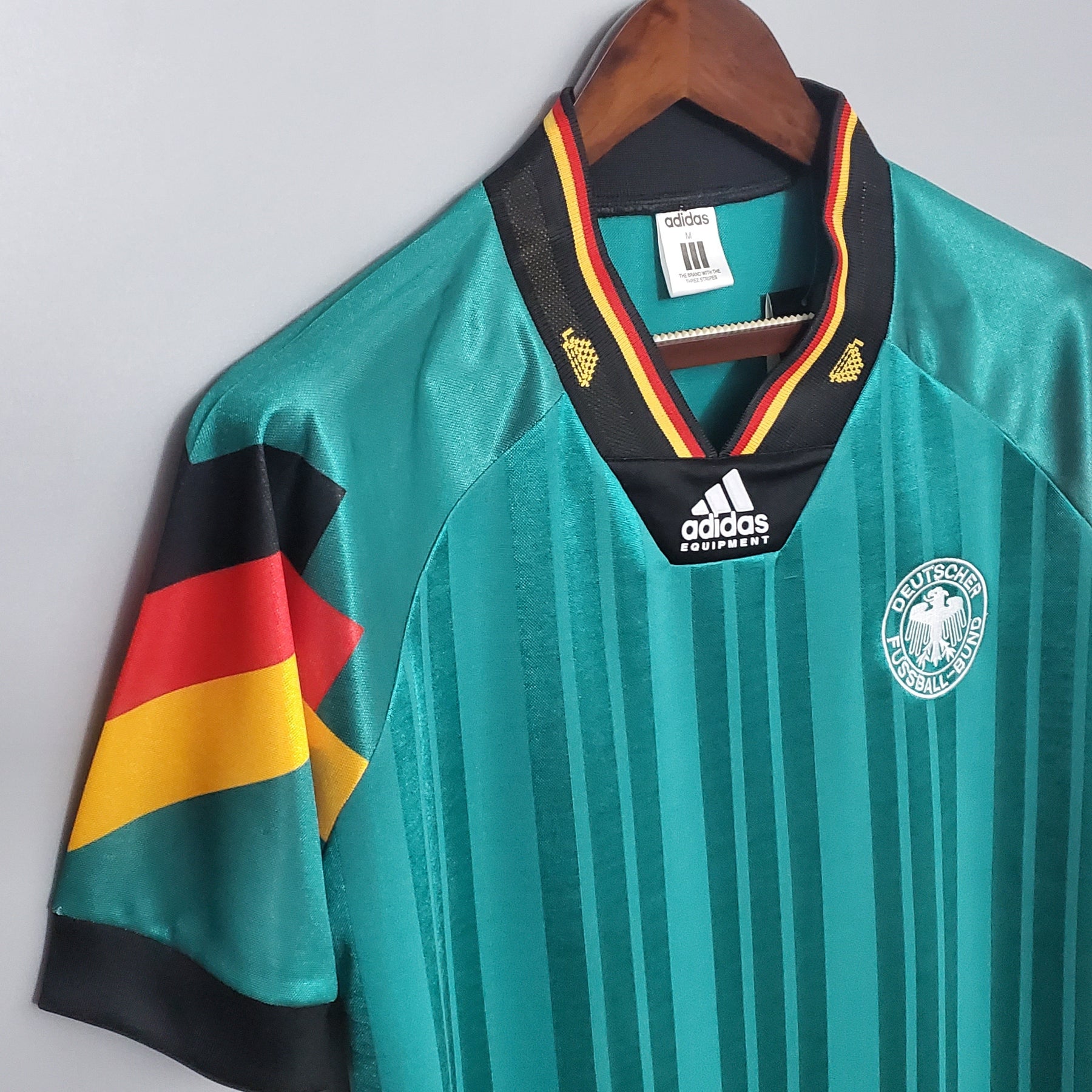 CAMISA RETRÔ ALEMANHA AWAY 1992