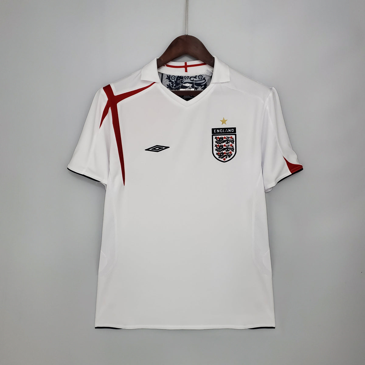 CAMISA RETRÔ INGLATERRA HOME 2006