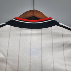 CAMISA RETRÔ MANCHESTER UNITED AWAY 1983