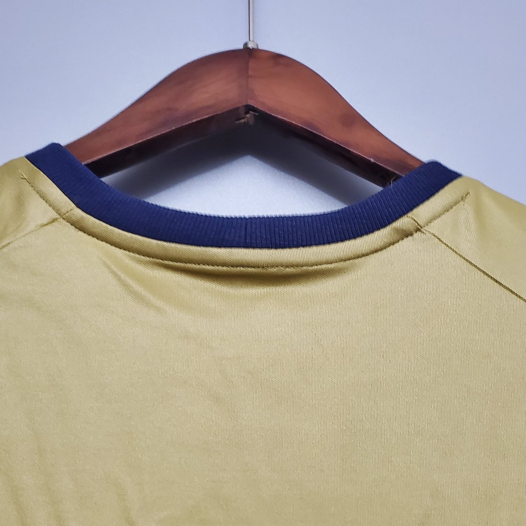 CAMISA RETRÔ ITÁLIA GOLD 2006