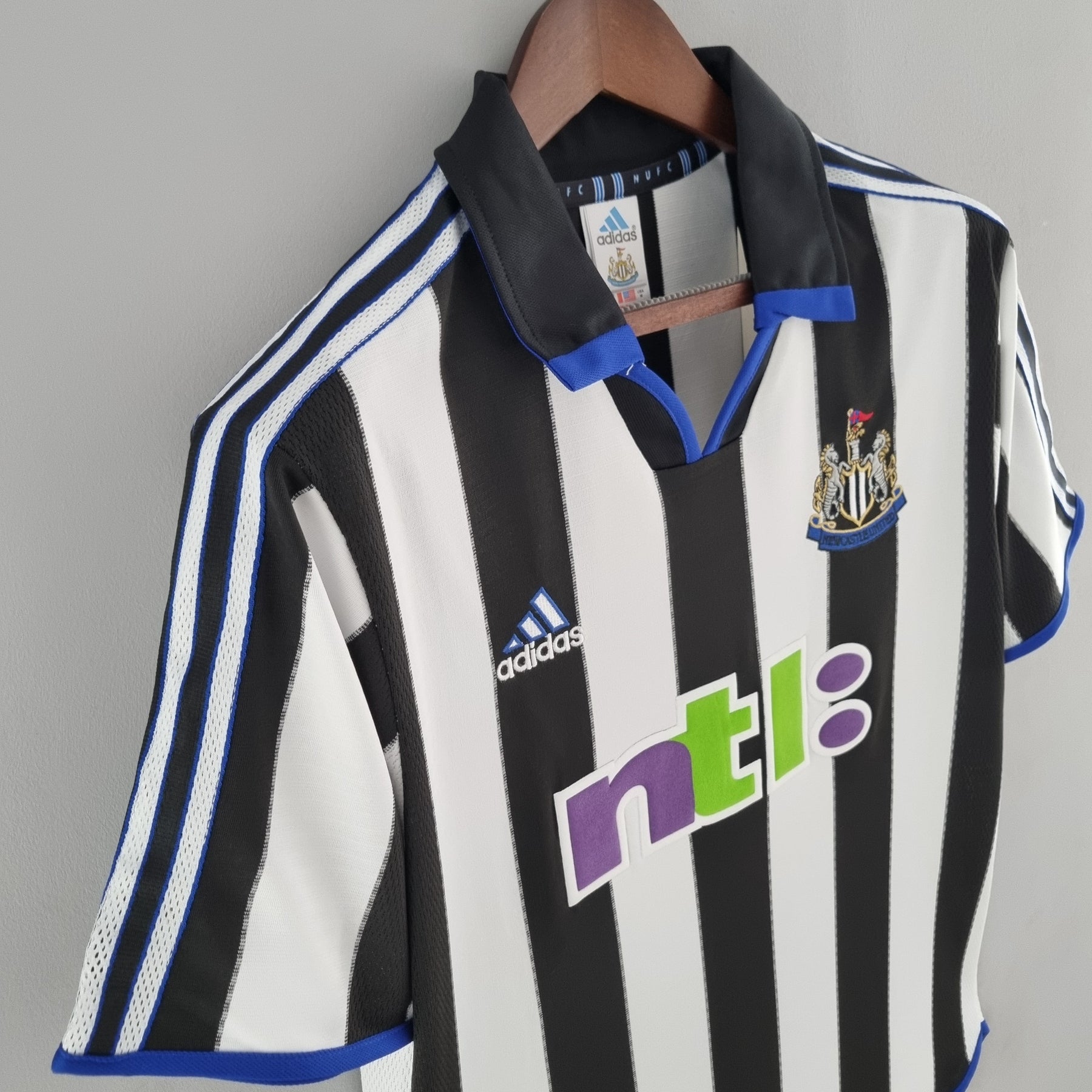 CAMISA NEWCASTLE RETRÔ HOME 00/01