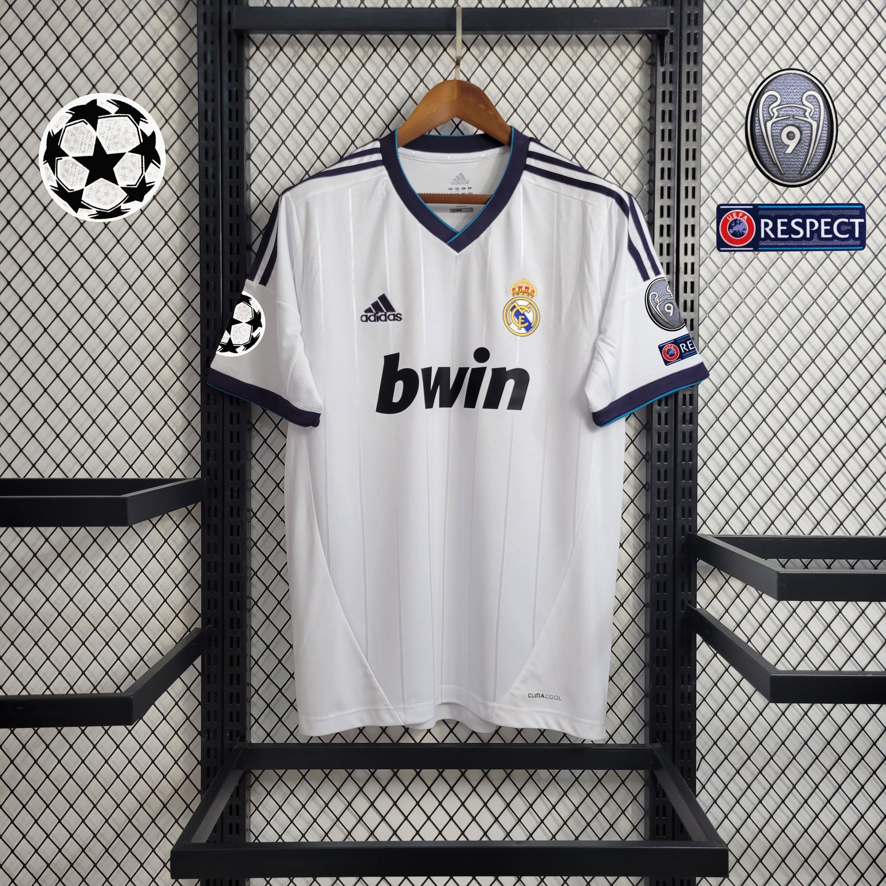 CAMISA RETRÔ REAL MADRID HOME 12/13