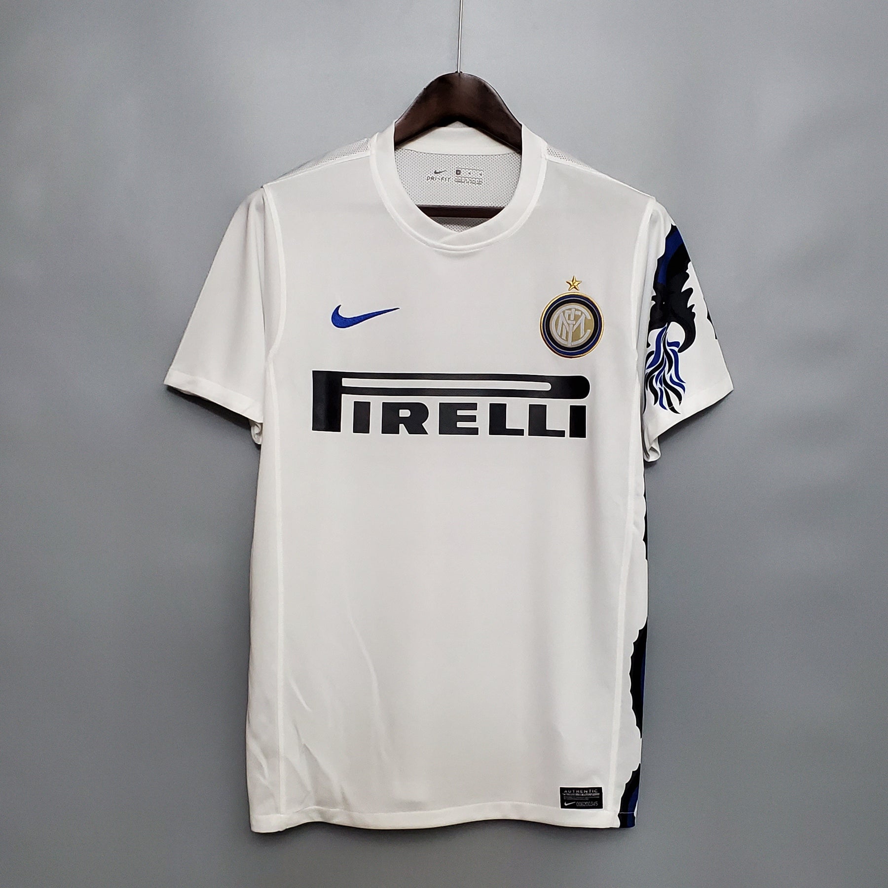 CAMISA INTER DE MILÃO RETRÔ AWAY 10/11