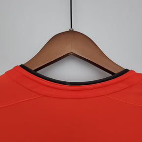 CAMISA RETRÔ MANCHESTER UNITED HOME MANGA LONGA 02/03