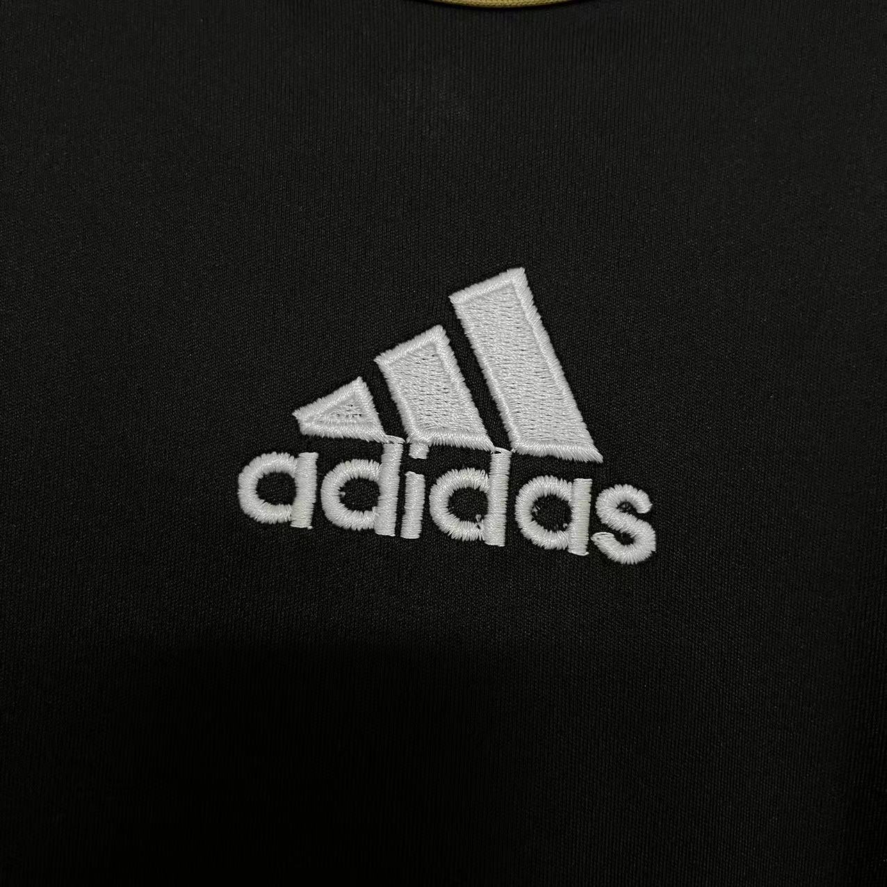 CAMISA RETRÔ MILAN THIRD MANGA LONGA 06/07