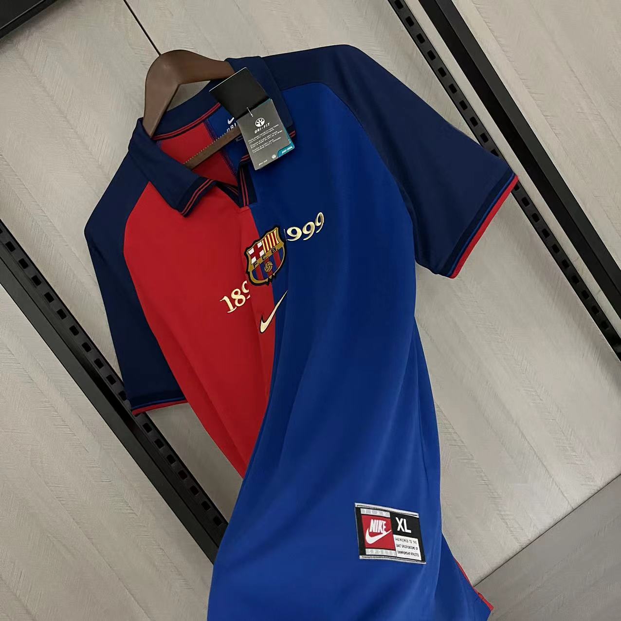 CAMISA RETRÔ BARCELONA 100 ANOS