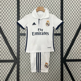 KIT INFANTIL RETRÔ REAL MADRID HOME 16/17