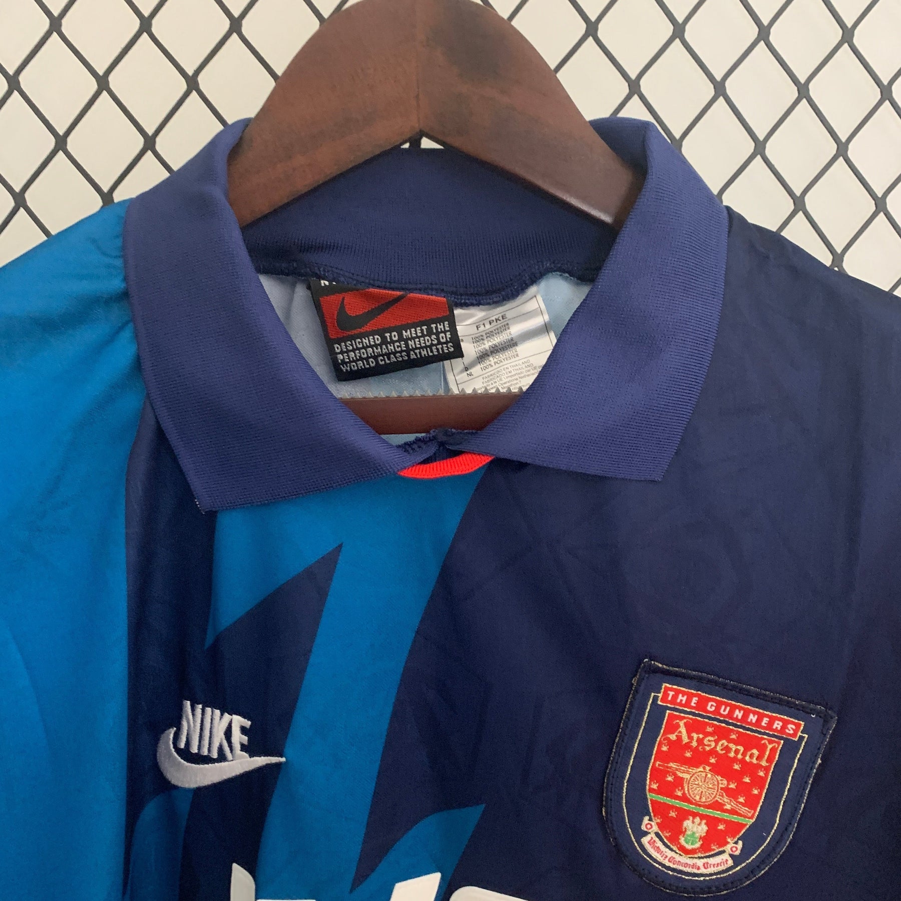 CAMISA RETRÔ ARSENAL AWAY MANGA LONGA 95/96