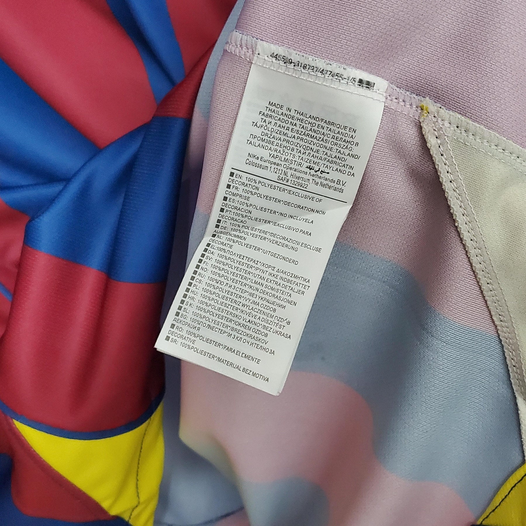 Camisa Retrô FC Barcelona 2005/06 Titular Edição Chmapions League