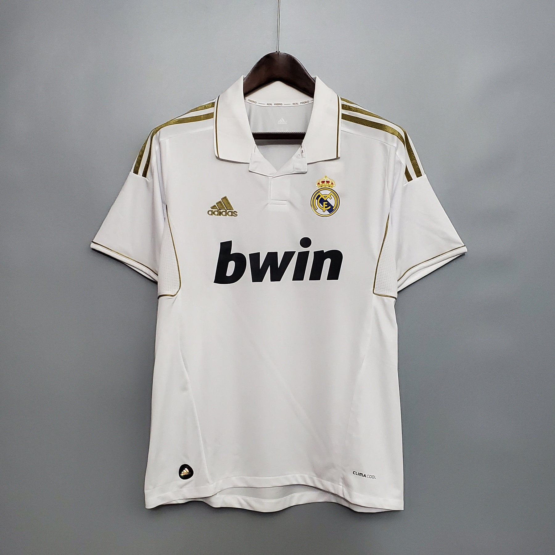 CAMISA RETRÔ REAL MADRID HOME 11/12