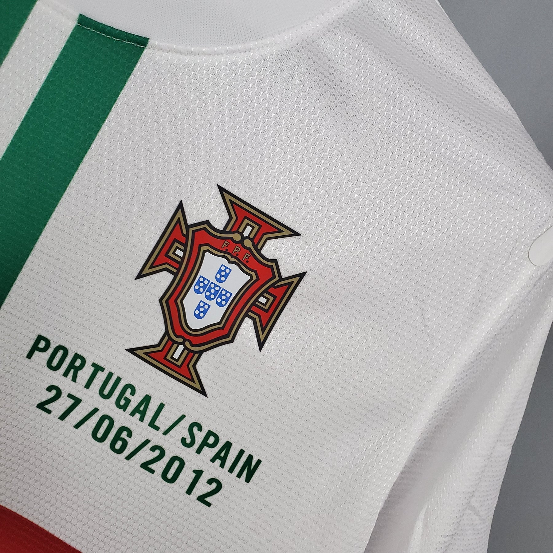 CAMISA RETRÔ PORTUGAL AWAY 2012