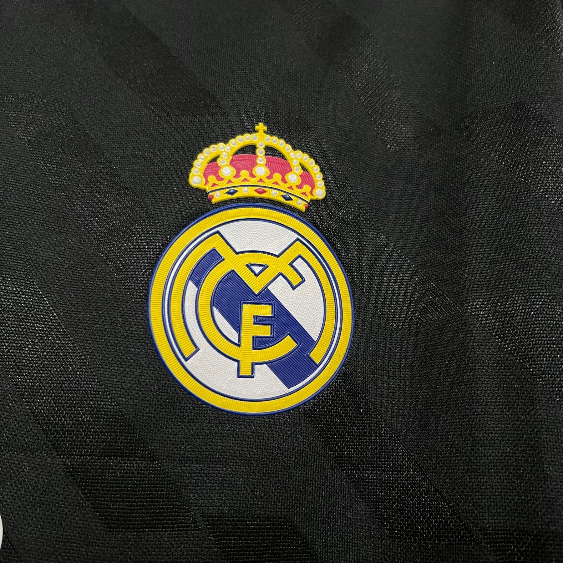 CAMISA REAL MADRID MANGA LONGA RETRÔ AWAY 11/12