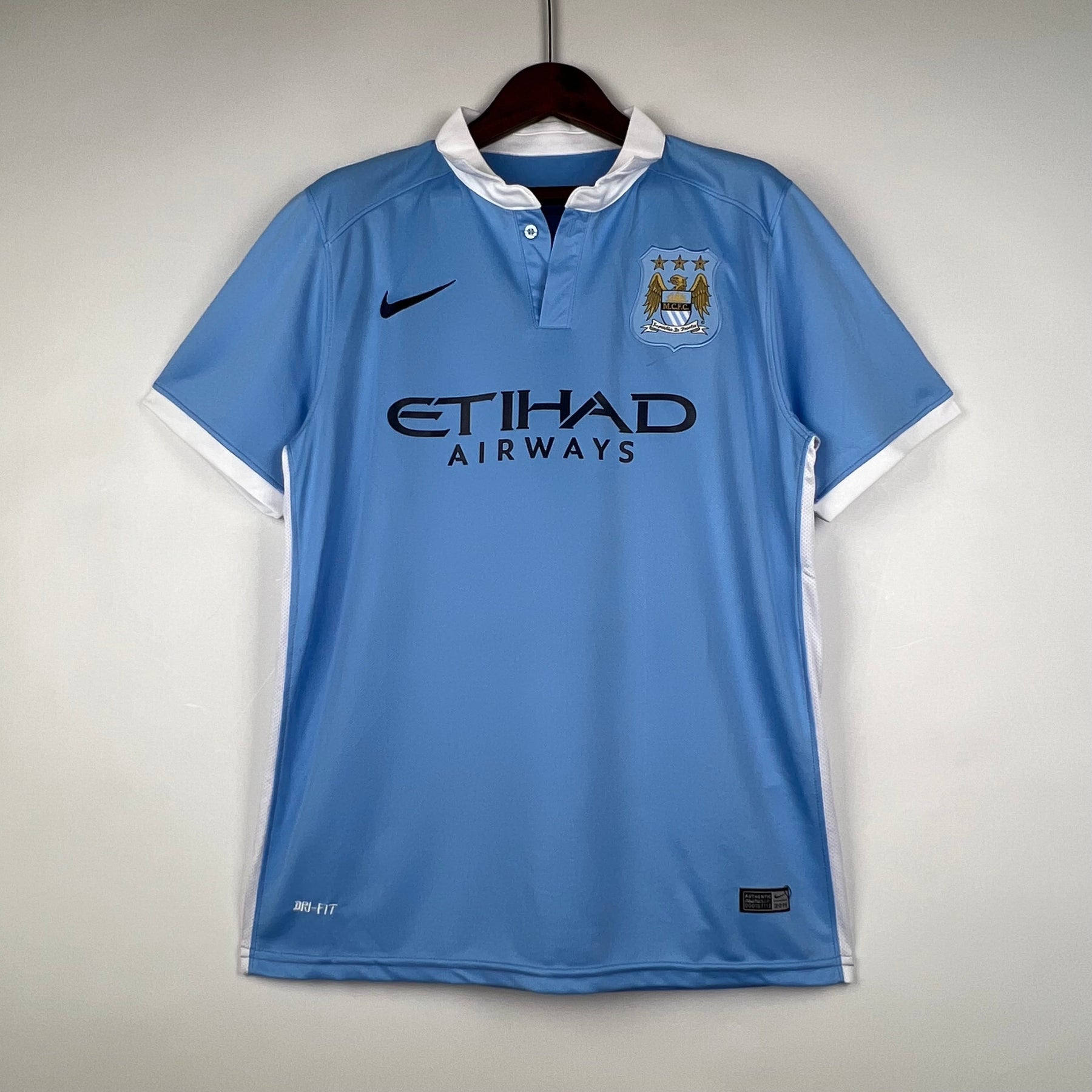CAMISA MANCHESTER CITY RETRÔ HOME 15/16