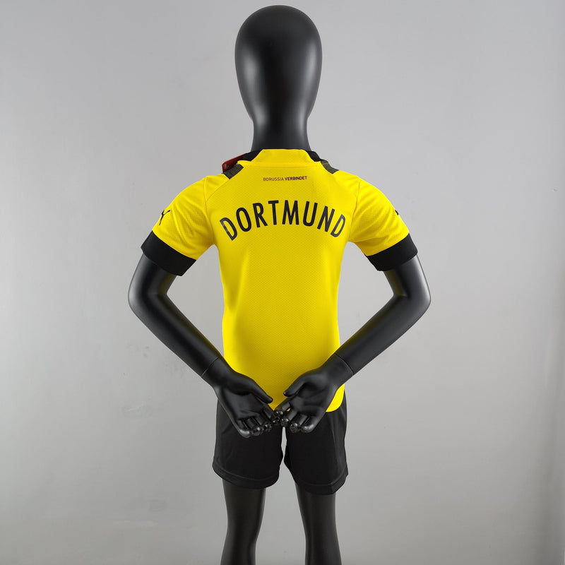 Kit Infantil Borussia Dortmund Titular 22/23 - JM sports 