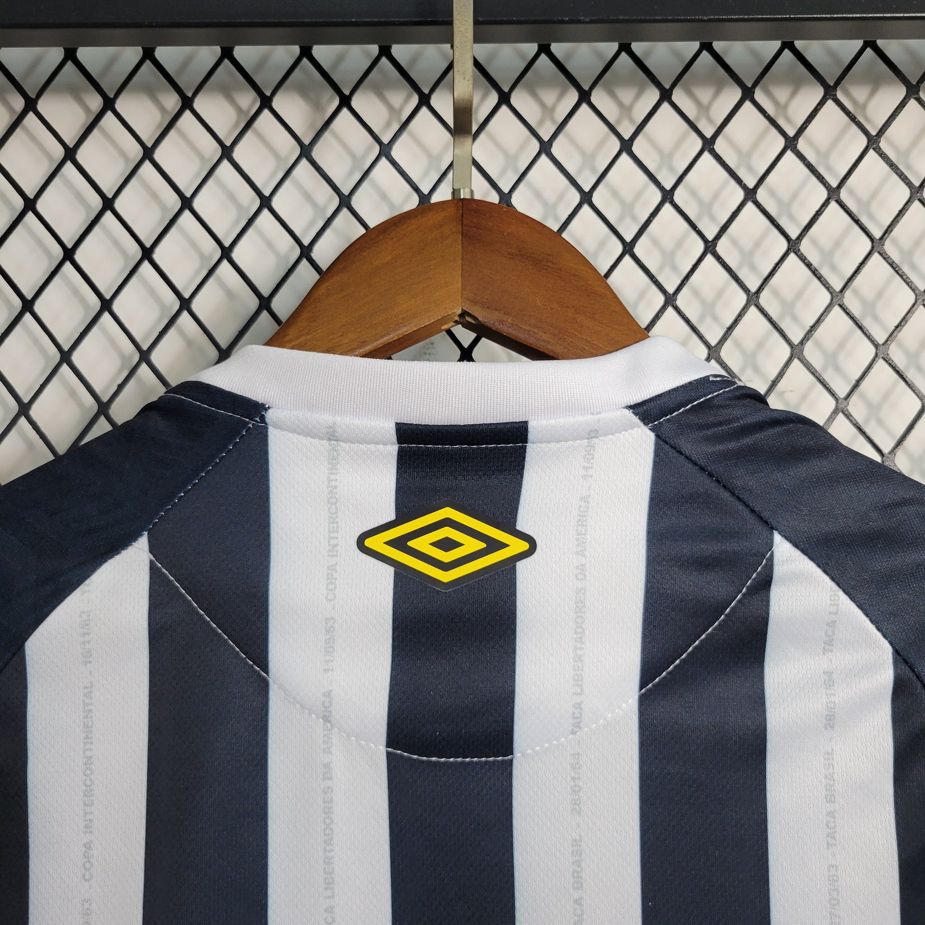 Camisa Santos Home 23/24 - Umbro Feminina - JM sports 