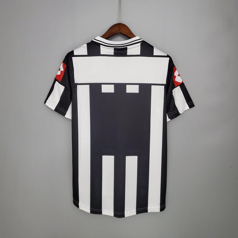 Camisa Juventus Titular 01/02 - Versão Retro - JM sports 