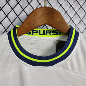 Kit Infantil Tottenham Titular 22/23 - JM sports 