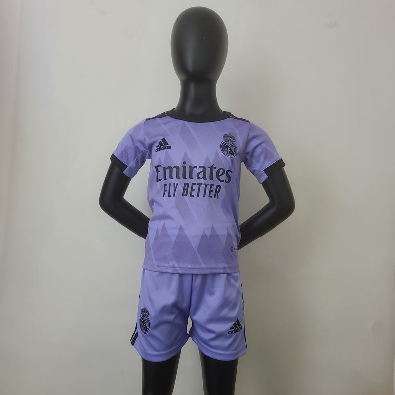Kit Infantil Real Madrid Reserva 22/23 - JM sports 