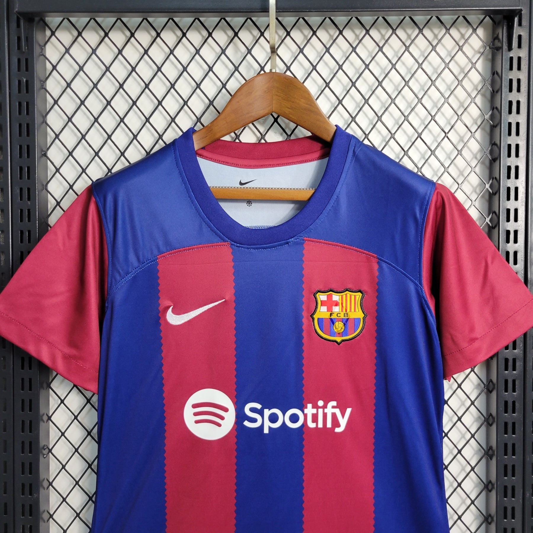 Camisa Barcelona Home 23/24 - Nike Feminina - JM sports 