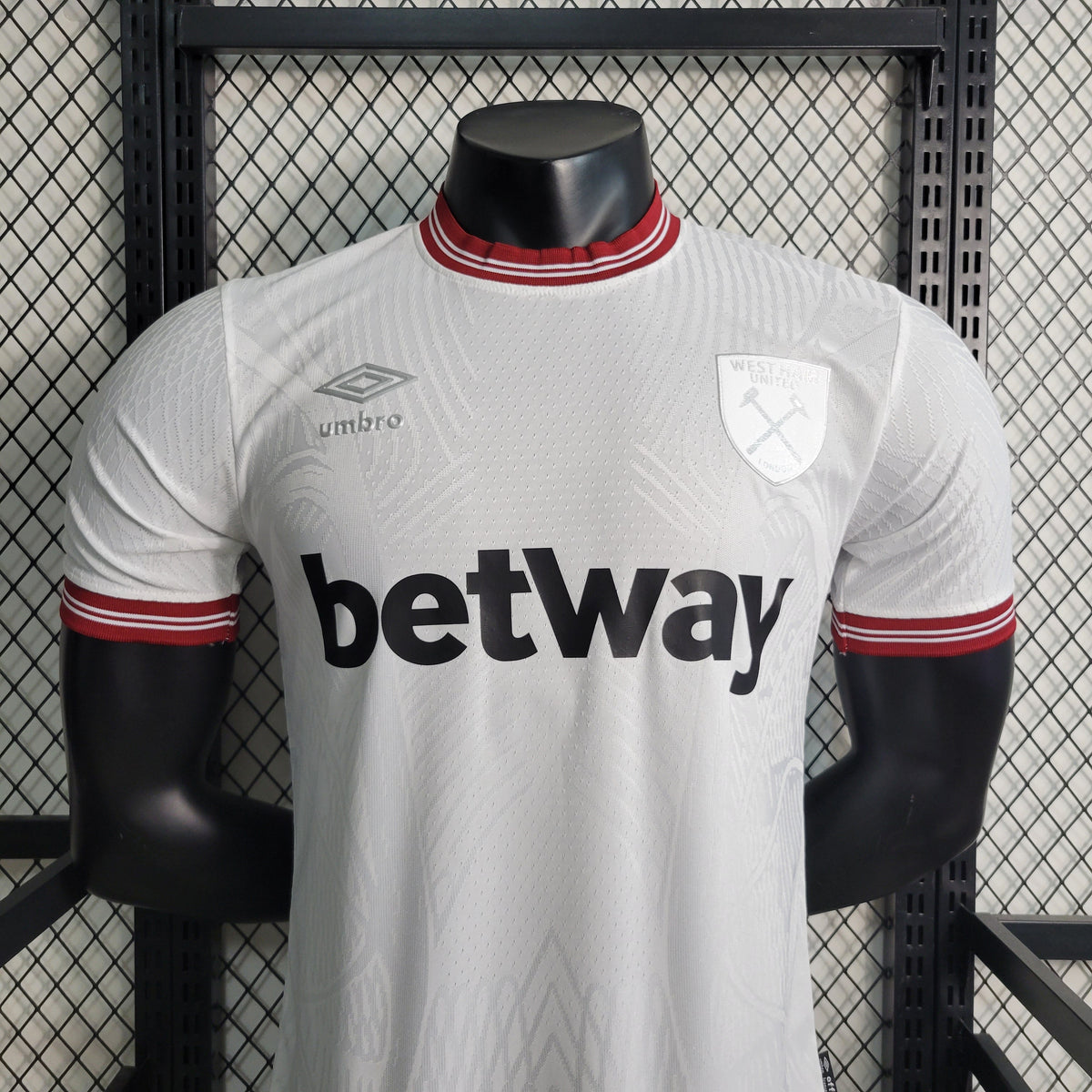 Camisa West Ham Away 23/24 - Umbro Jogador Masculino - JM sports 