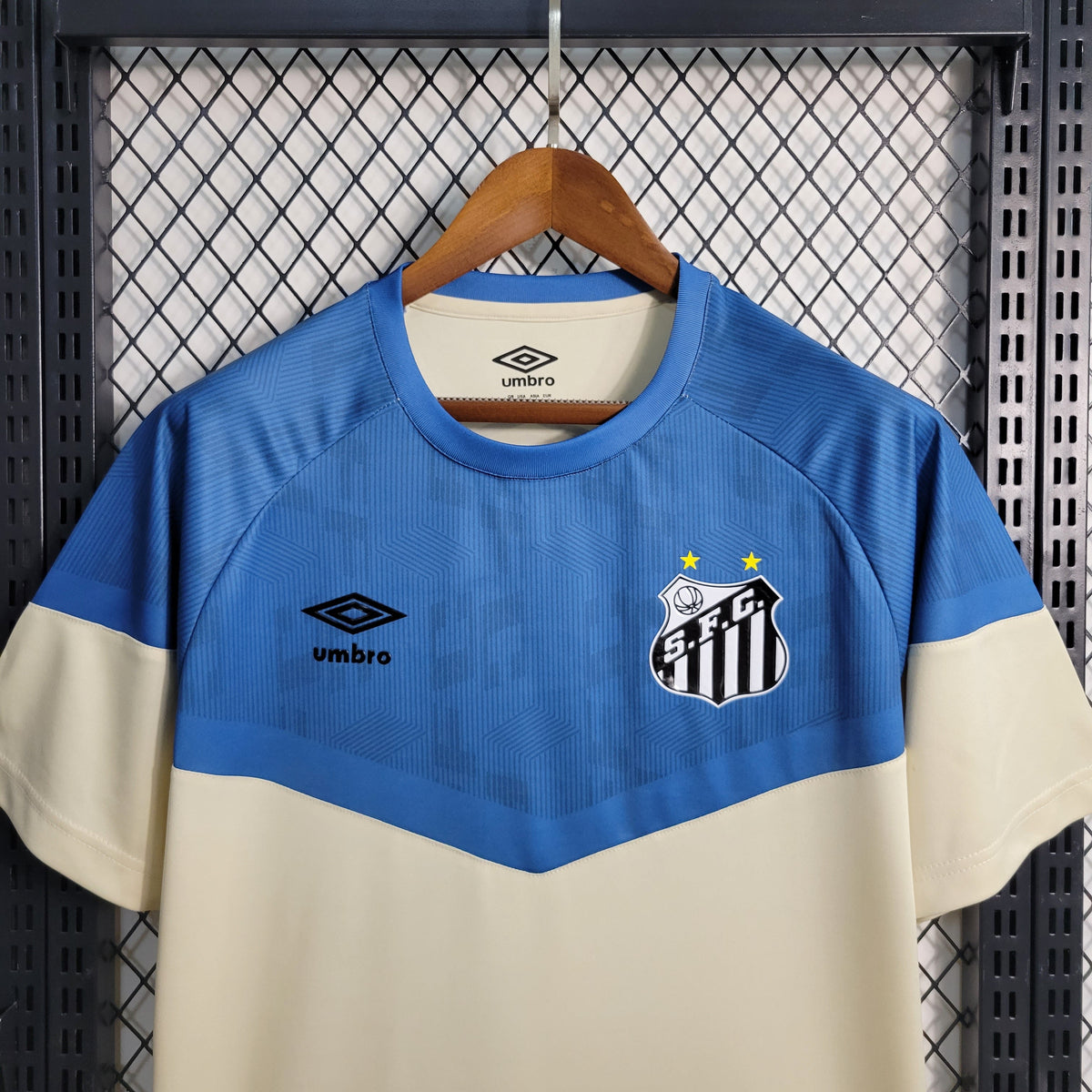 Camisa Santos Treino 23/24 - Umbro Torcedor Masculina - JM sports 