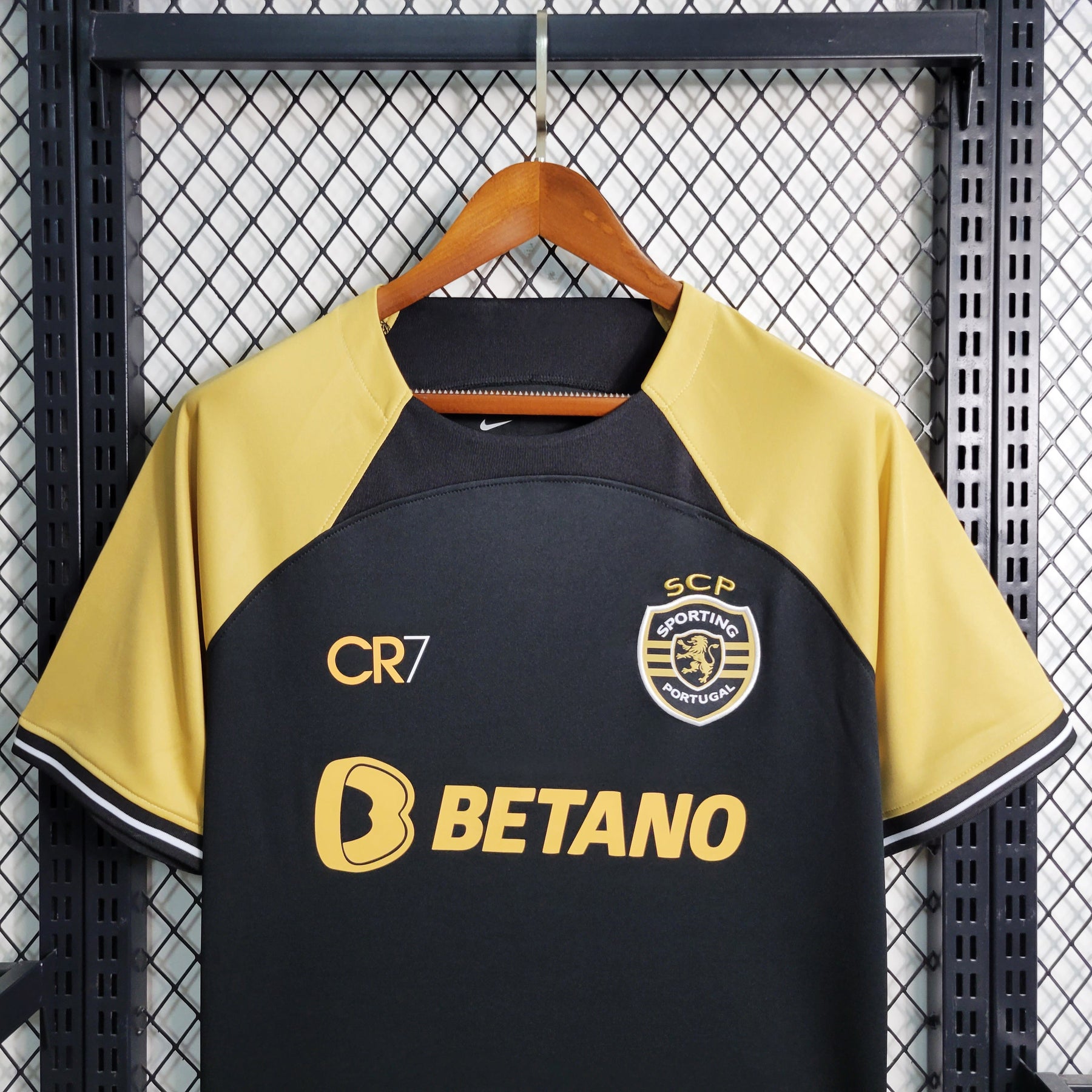 Camisa Sporting Edição Especial 23/24 - CR7 Torcedor Masculina - Lançamento - JM sports 