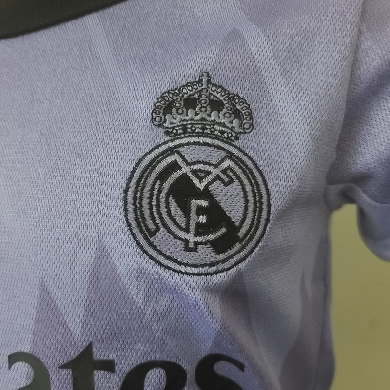 Kit Infantil Real Madrid Reserva 22/23 - JM sports 