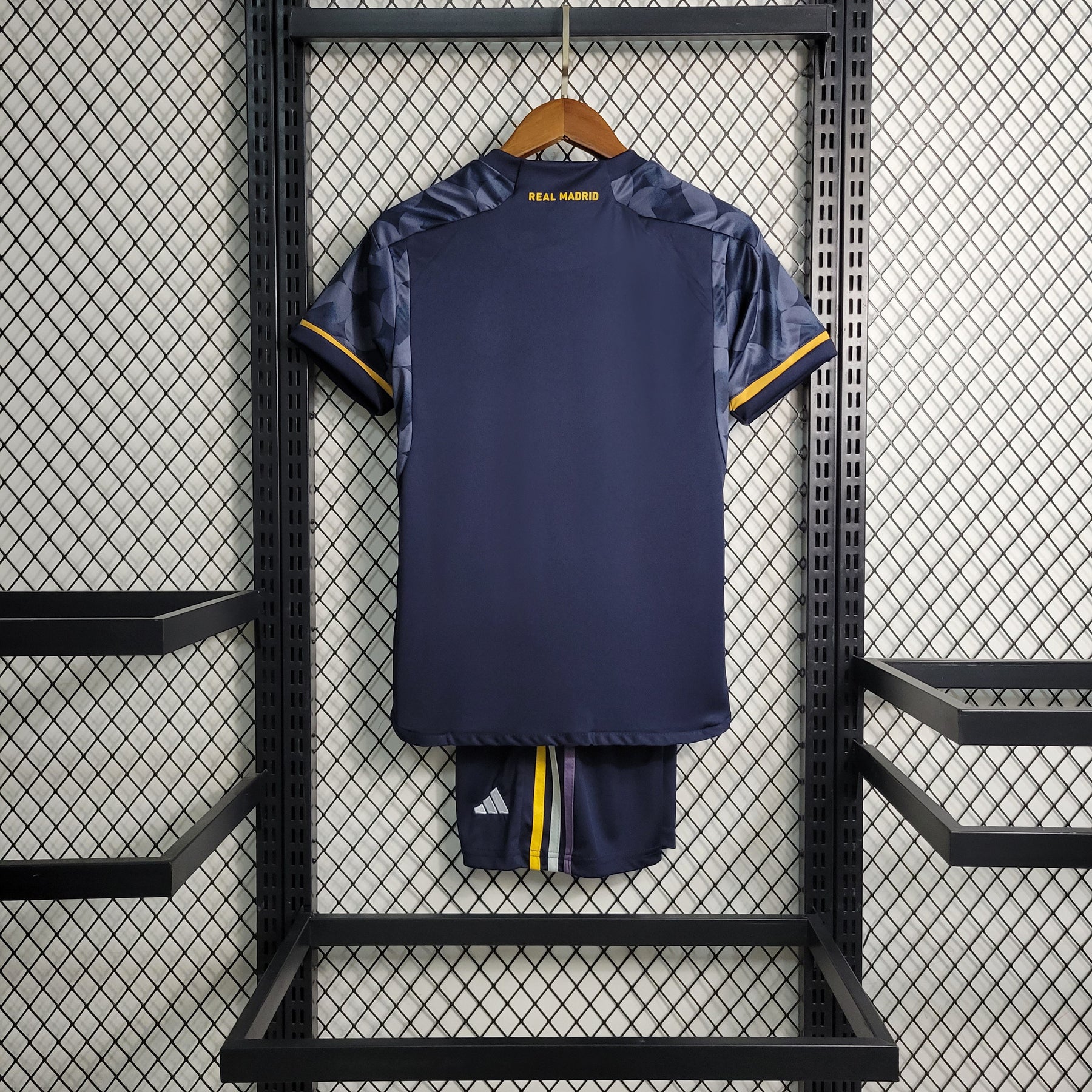 Kit Infantil Real Madrid Away 23/24 - JM sports 