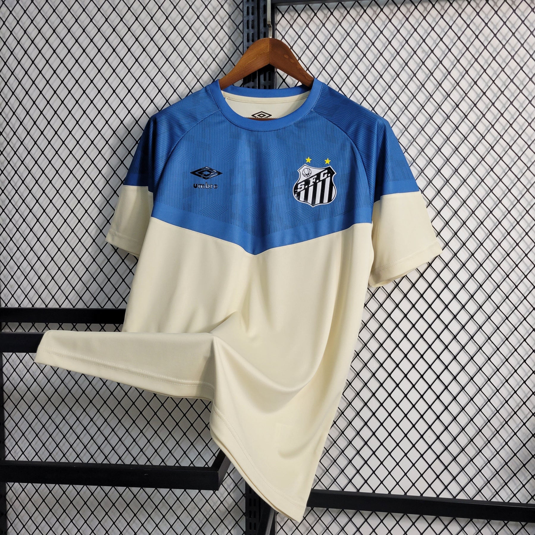 Camisa Santos Treino 23/24 - Umbro Torcedor Masculina - JM sports 